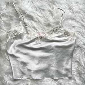 Victoria's Secret‎ Cropped Cami